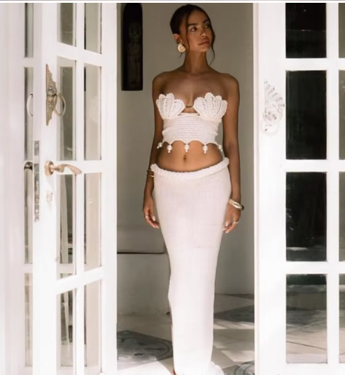 Out of this Pearl 2 Piece Set