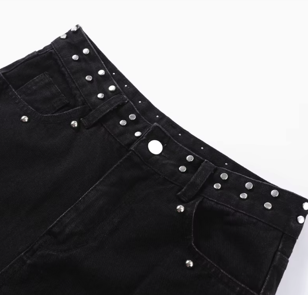 High Street Fashion Straight Patched Jean
